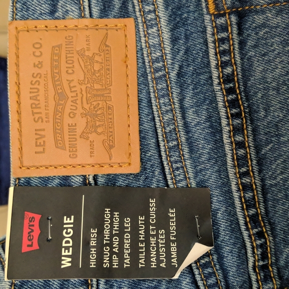 Levi's Wedgie high rise jeans - Picture 7 of 16